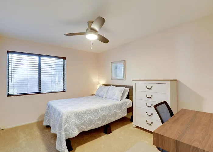 Ferienhaus Sunny Townhome W/ Patio & Mountain Views! Tucson