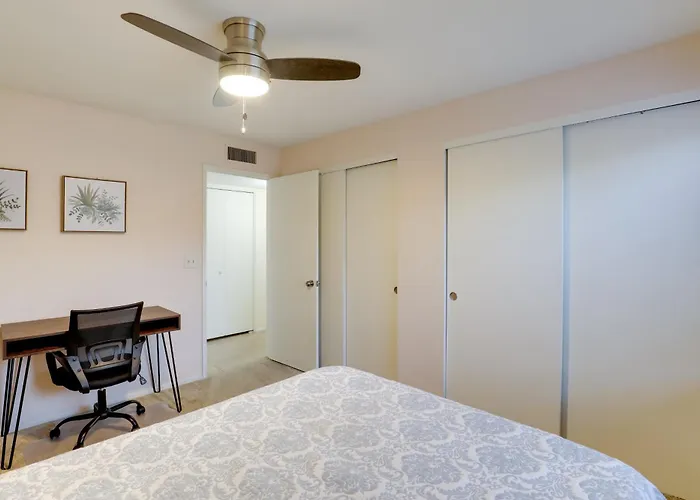 Ferienhaus Sunny Townhome W/ Patio & Mountain Views! Tucson