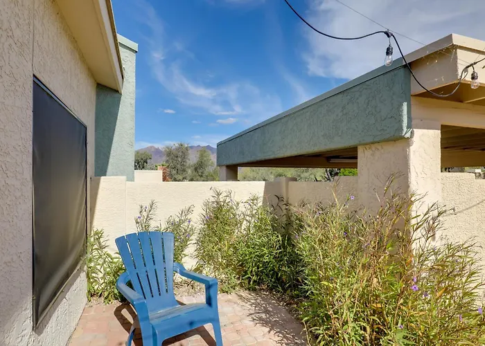 Sunny Townhome W/ Patio & Mountain Views! Tucson