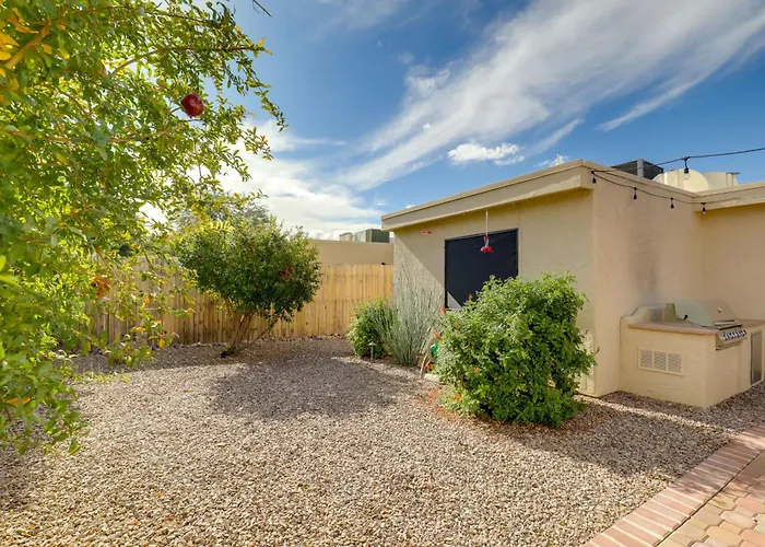 Sunny Townhome W/ Patio & Mountain Views! * Tucson